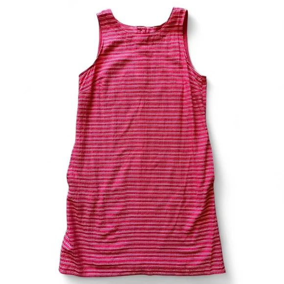 tommy hilfiger pink striped dress NWT, Girls Tommy Hilfiger Pink-White Seeesucker Dress. Size 3T. Eu 98